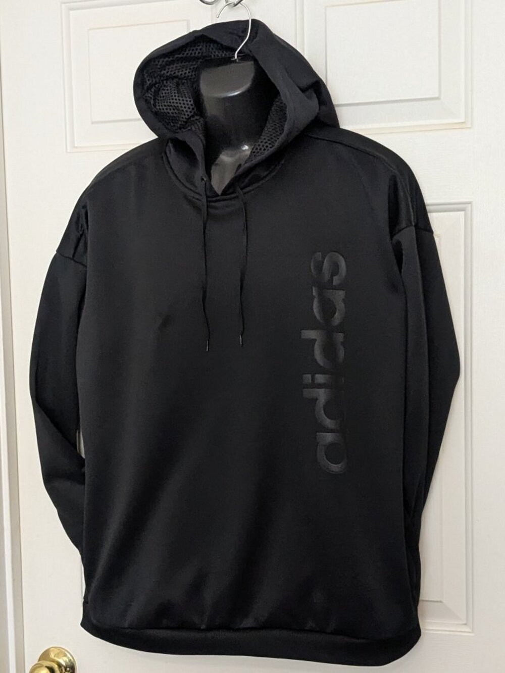 Adidas Men's Aeroready  Hoodie Size XL Black . New Without Tag .